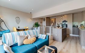 Fabron - Ac, Parking, Piscine, Wifi